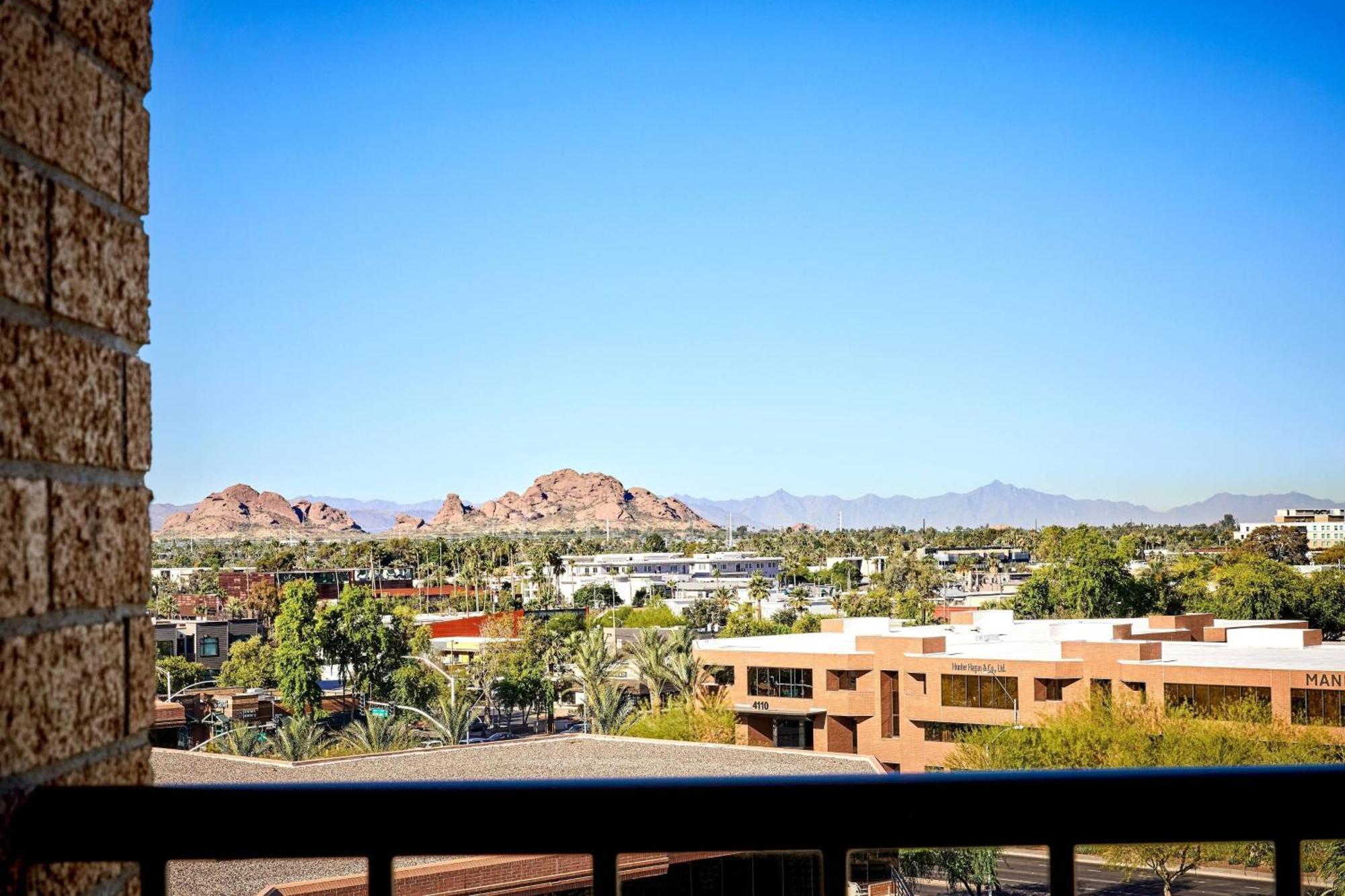 Scottsdale Marriott Old Town Hotel Екстериор снимка