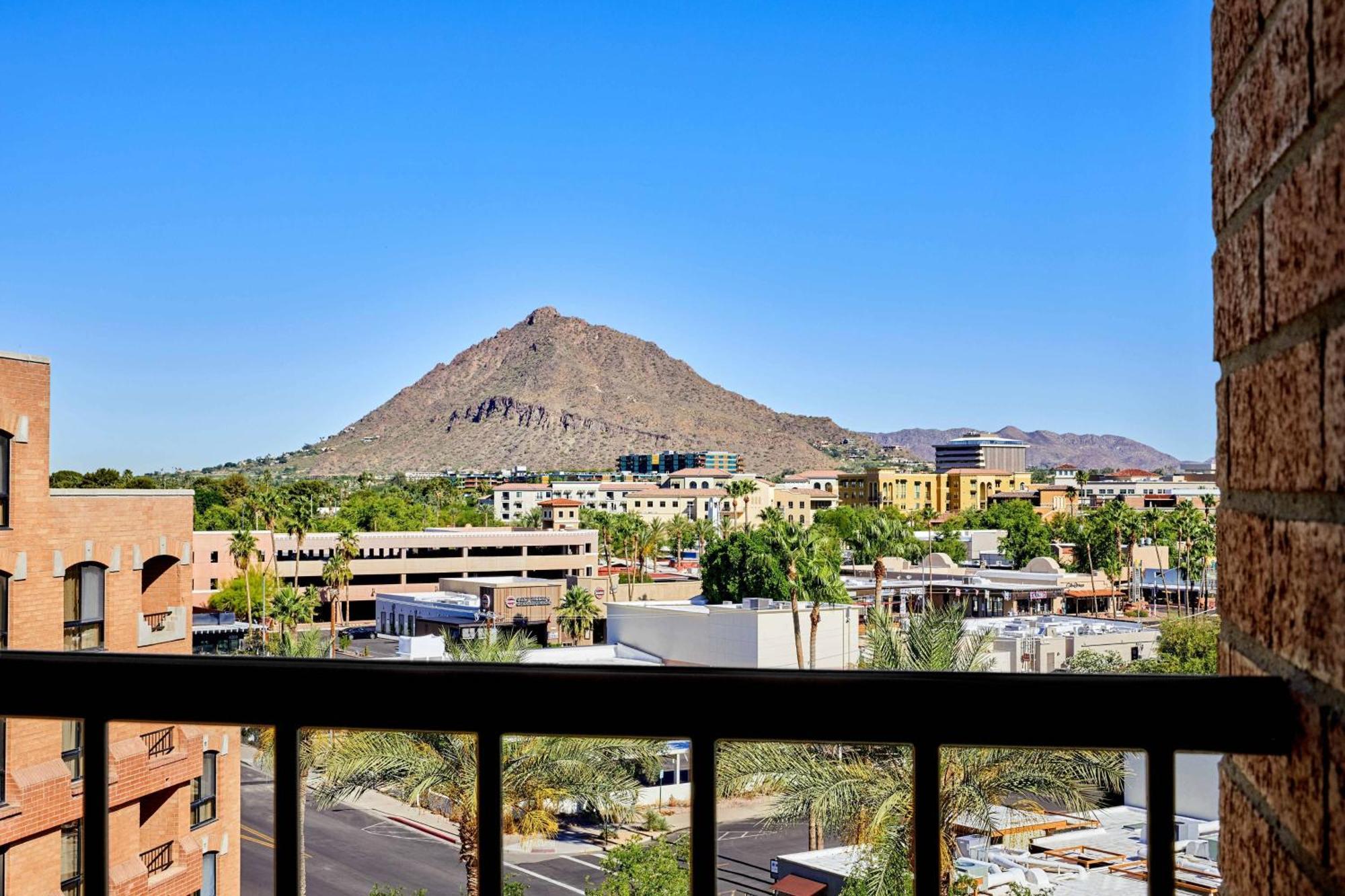 Scottsdale Marriott Old Town Hotel Екстериор снимка